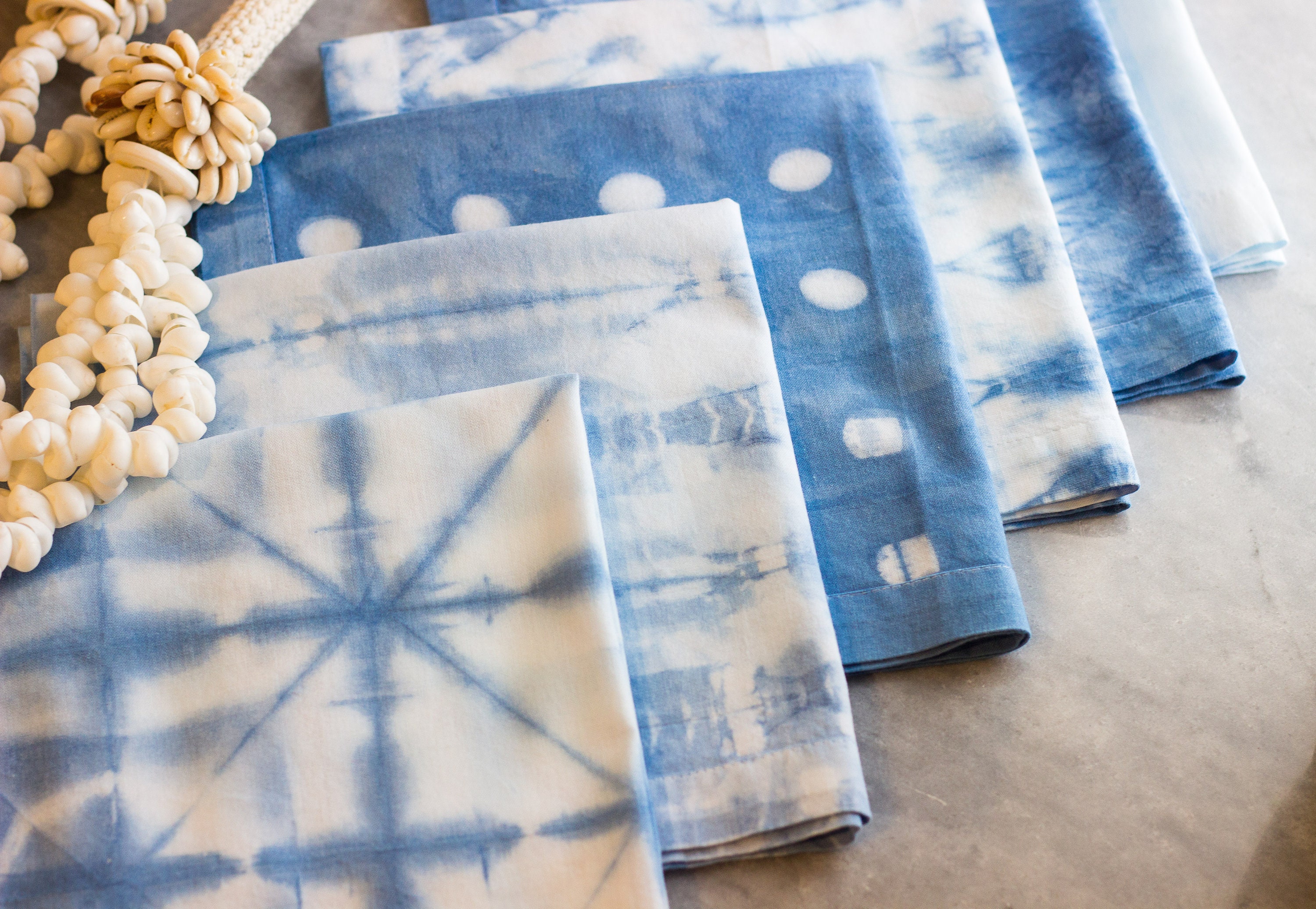 Motifs Mixtes - Shibori Tie-Dye Cotton Serviettes Ensemble de 4