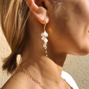 Moonstone earrings &quot;Luna&quot;, rainbow moonstone and pearl, bridal jewelry