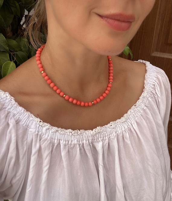 Pink coral and gold filled donut beads necklace with magnetic closure