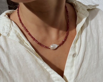 Collier de tourmaline rose et de perles baroques, collier de pierres de naissance d'octobre, cadeau pour elle