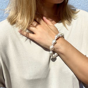 Baroque pearl bracelet, pearl jewelry, handmade jewelry, pearl bracelets, wedding jewelry, bridal bracelet image 4
