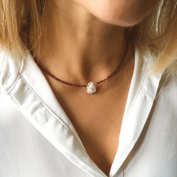Natural garnet and single keshi pearl necklace, gemstone choker