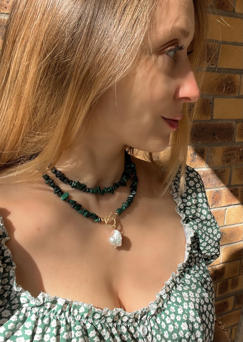 Collier malachite, collier de pierres précieuses vertes, collier de perles baroques, cadeau fait main, bijoux faits à la main image 8