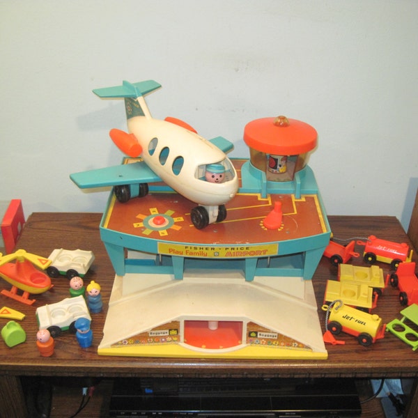 Fisher Price Little People airport Play family airport 996