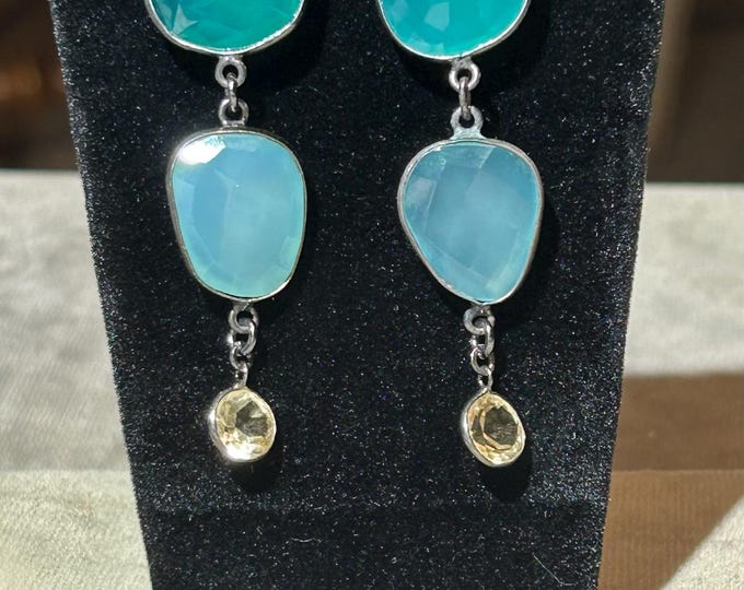 Chalcedony Onyx and Citrine drop earring