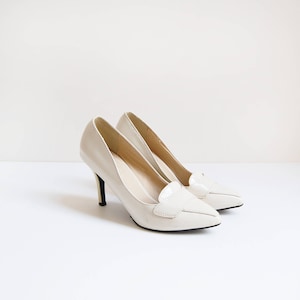 White House Heels | vintage off white leather court shoes