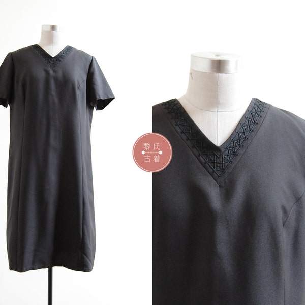 Sori Mode Dress | m/l | 1960s japan vintage | v-neck black mod dress