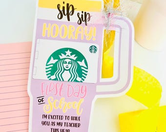 Regalo personalizado para el primer día de clases para el maestro / Tarjeta estilo Starbucks / Tarjeta imprimible "Sip Sip Hooray" / Tarjeta de regreso a clases para el maestro de Stude