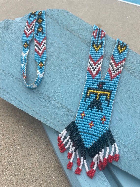 1960s vintage Native American beaded necklace