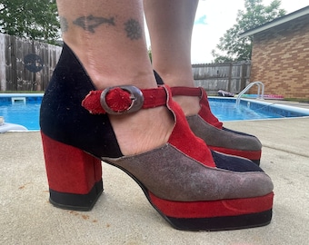 Vintage mod suede color block Maryjane platform shoes