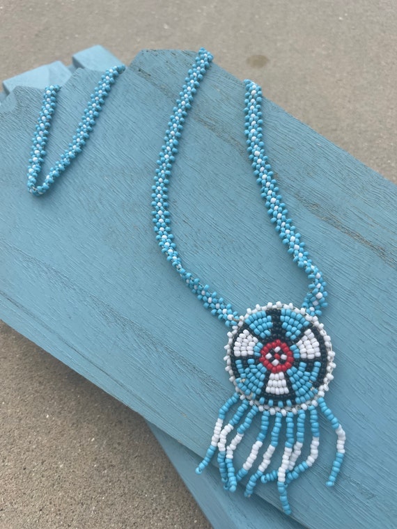 1960s Vintage Native American beaded necklace