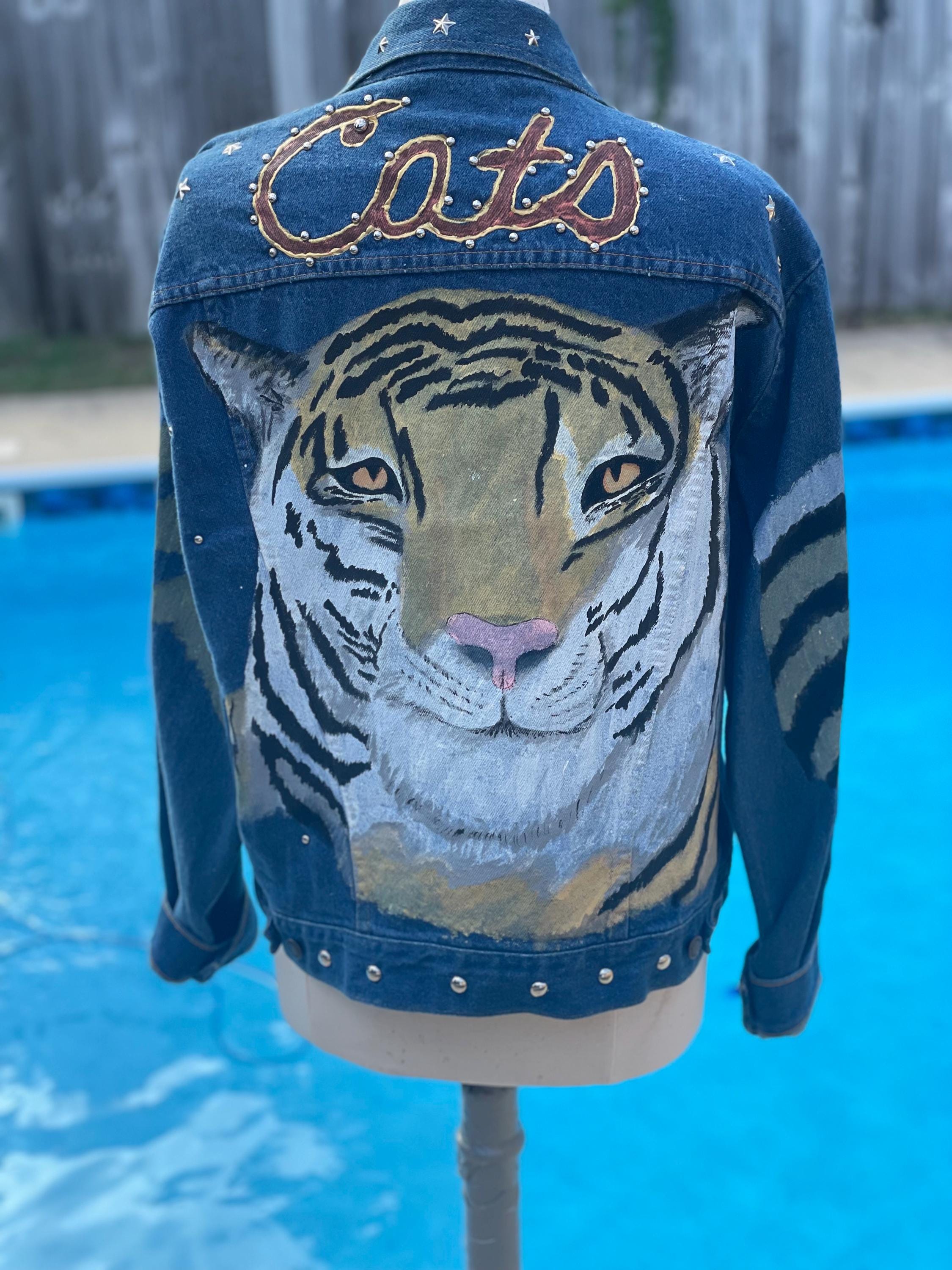 vintage denim jacket with hand painted tiger XL