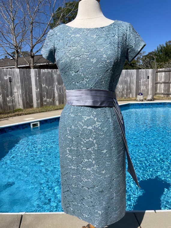 1950s blue lace wiggle dress