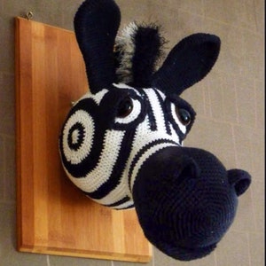 CROCHET PATTERN Zebra Wall Trophy This is a crochet pattern, not the finished product image 4