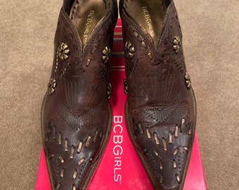 bcbg girls boots