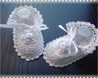 Crochet Christening Baby Booties .