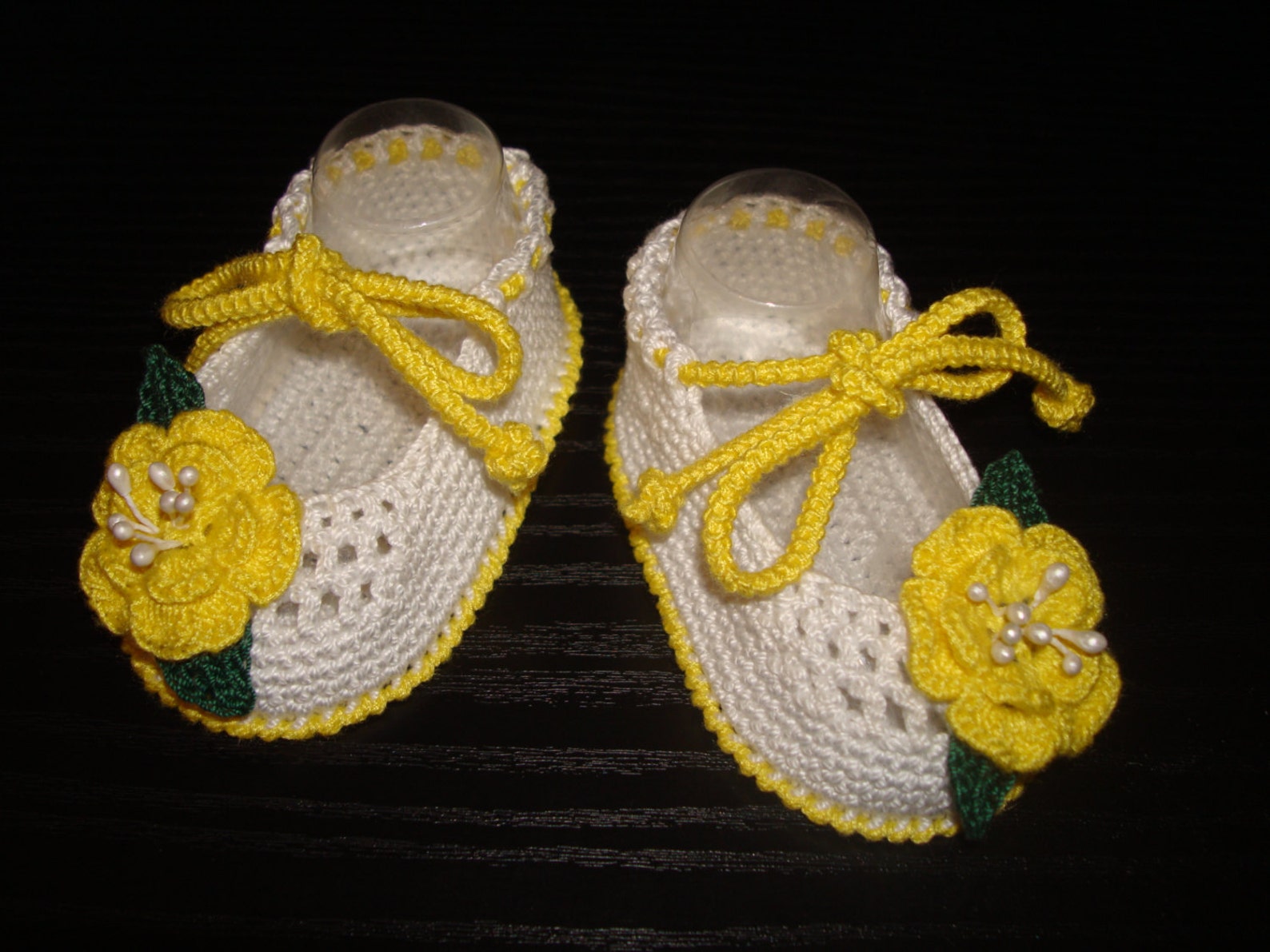 crochet baby girl booties - ballet slippers -yellow flower shoes. ready to ship!