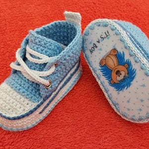 Crochet Baby Boots,Baby Crochet Sneakers,Crochet shoes with Felt Sole,Baby Crochet Booties,Crochet Baby Converse,Crib Shoes,Baby Shower Gift