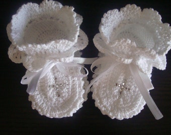 Hand Crocheted Baby Booties.Knit Crochet Baptism Booties.Christening baby booties.Crochet shoes.