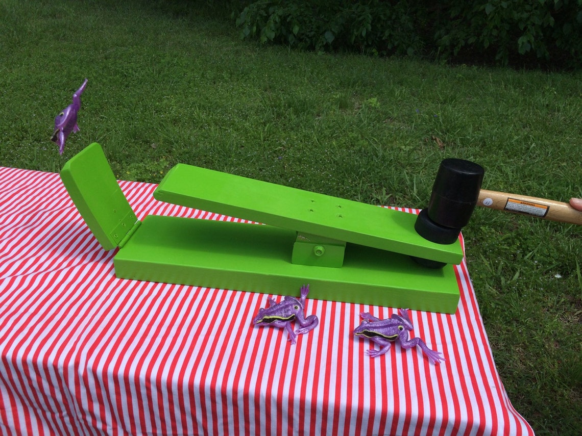 Frog Flinger Carnival Game. Perfect for Trade Show Rental - Etsy