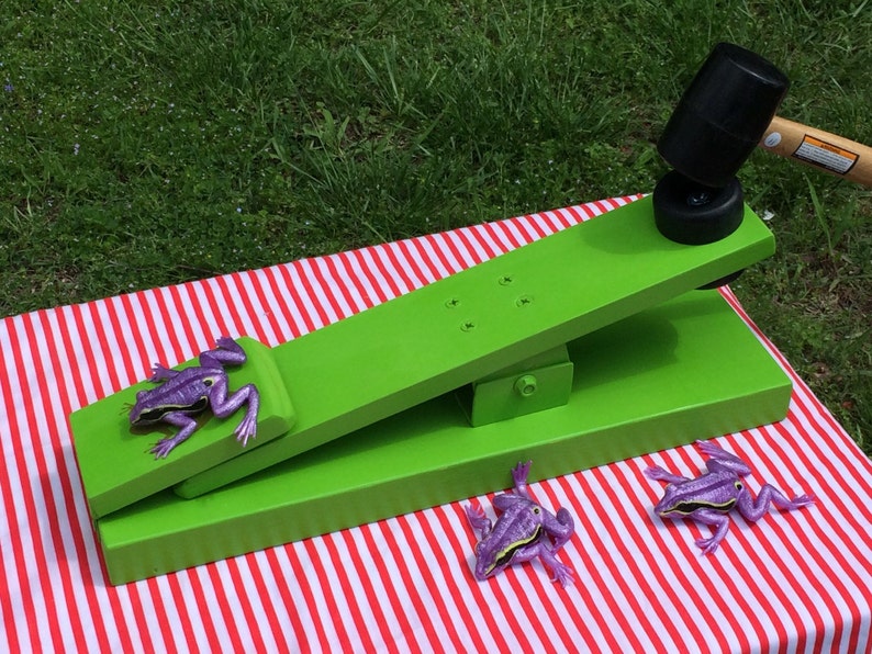 Frog Flinger Carnival Game. Perfect for Trade Show, Rental, Birthday, Church, VBS or School Party. Carnival Games image 3