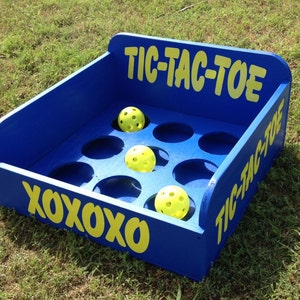 Tic Tac Toe Carnival Game for Birthday, Church, VBS or School Party - FREE SHIPPING