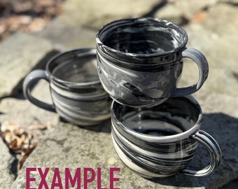 PERSONALIZA TU JUEGO / Tazas de cerámica personalizadas con efecto mármol en hasta 4 colores / Cerámica hecha a mano