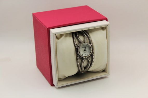 Geneva Bangle Ladies Watch - image 5