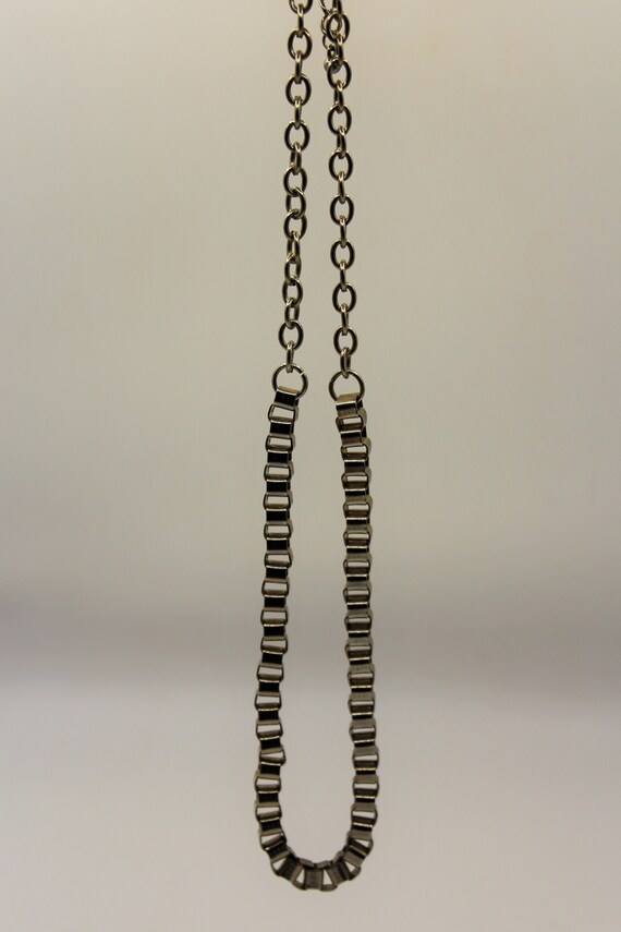 18 Inch Adjustable Box Chain - image 1