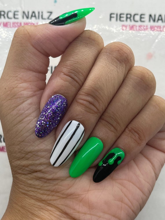 purple black and white nail designs