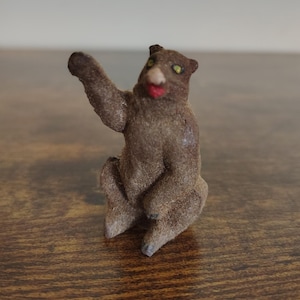 Vintage flocked 2&quot; Sitting Brown Bear figurine timpo lead metal made in England