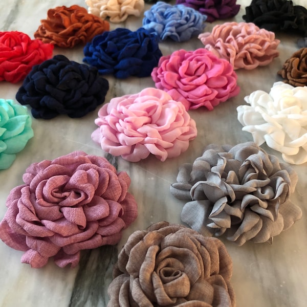 3.5" tissu Rose fleur, grande fleur de tissu en gros, bandeau Rosette fleur, embellissement de fleur de mariage, dos plat rose