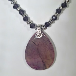 330 Purple Dragon Vein Agate Pendant Necklace & Earring Set – Amethyst and Crystal Beaded Jewelry