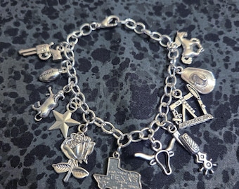 Texas Spirit Charm Bracelet - Silvertone