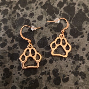 Paw Print Earrings - Open Shape - Rose Gold Tone Alloy