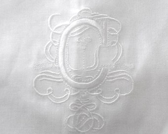 Set of 2 Irish linen Embroidered White « C » Monogram Guest Towel with white satin thread and  Gilucci Border / Free shipping