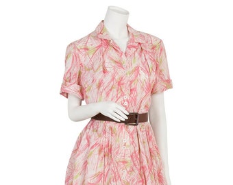 Flirty 1950er Jahre Tag Kleid in rosa Grafik-Muster