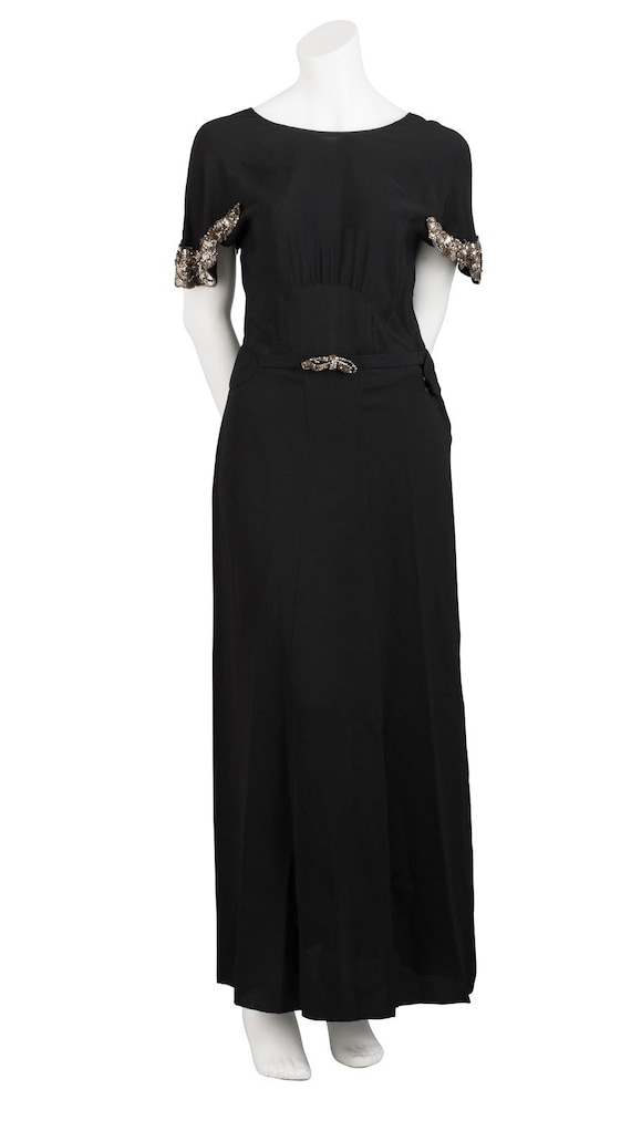 1930s sequin dress Sequined evening dress from the Chanel Haute Couture 1930-1931 collection. Museum of Costume and Lace, Brussels : r/fashionhistory