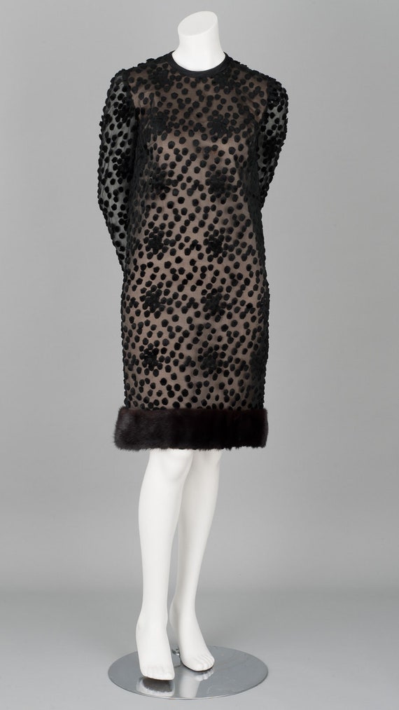 Elegant 1960s Devoré Black Velvet / Nude Illusion… - image 3