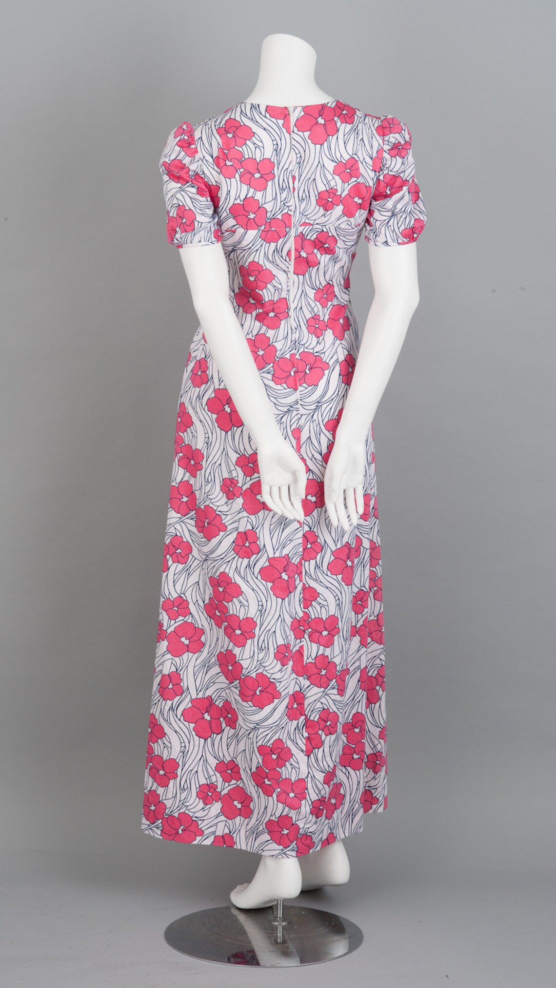 Medium 1970s Dress Cute Poppy Print Colorful Long Sleeve