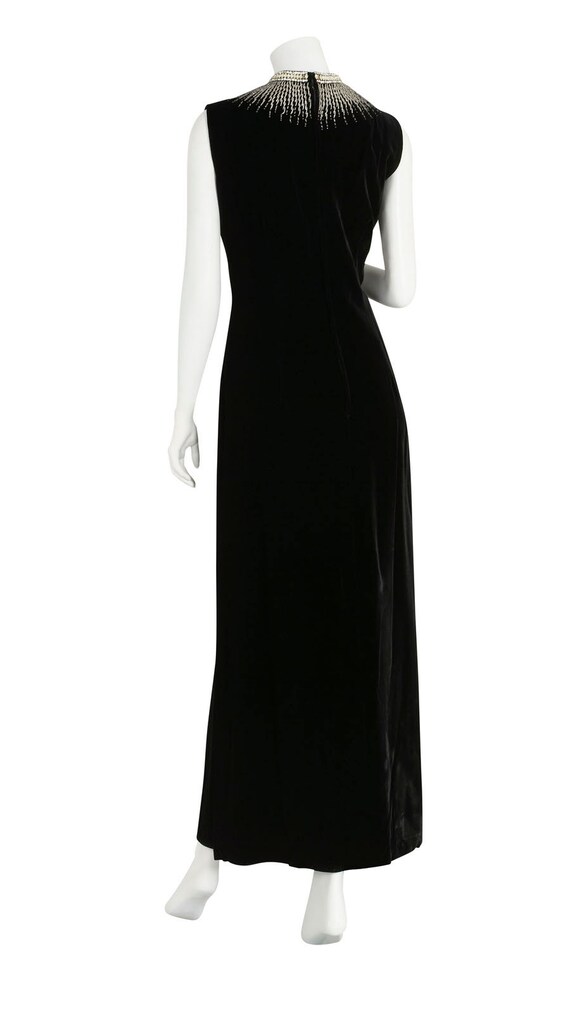 1960s Black Velvet Gown with Starburst Collar - image 3