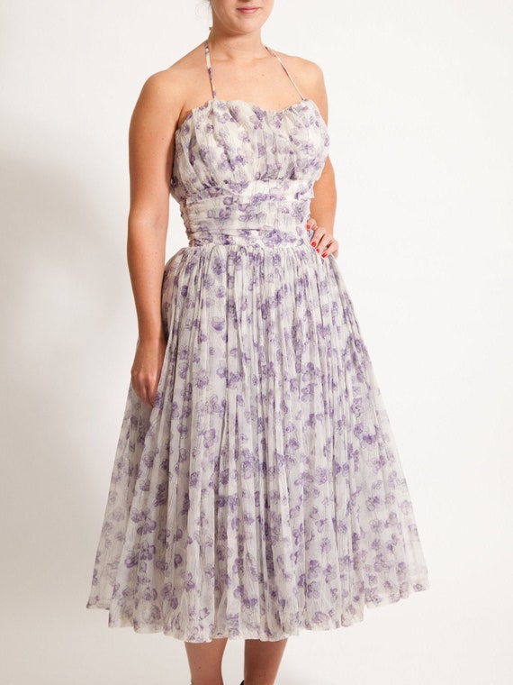 1950s Prom Dress in Lilac Floral Print - image 1