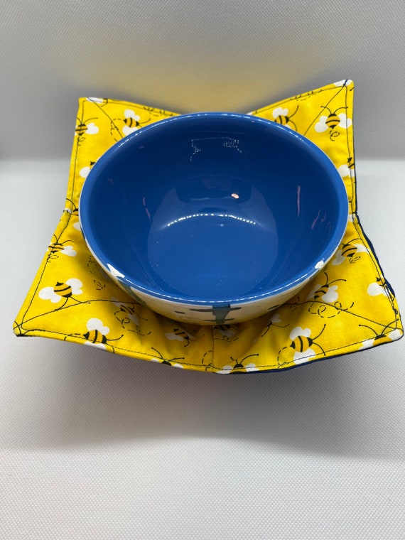 Bees Microwave Bowl Cozy - No more burnt fingers!
