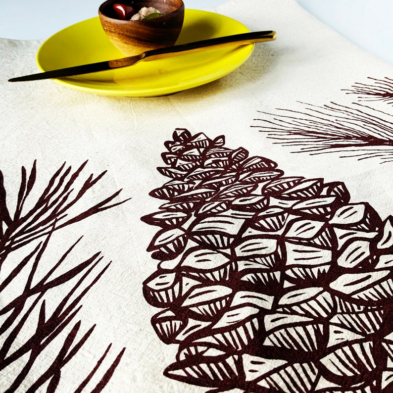 Hand Printed Tea Towel Organic Cotton Floursack Pine and Cone Forest Brown Large Kitchen Towel Eco Screen Printed Bild 3