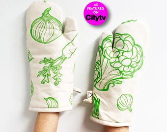 Natural Cotton Oven Mitt Set | Veggies Pattern | Unisex | Cotton Canvas