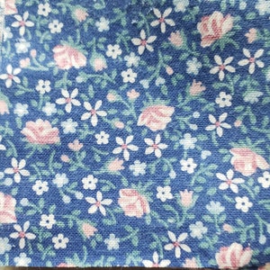 Vintage Calico Quilt Squares,Calico Cotton Prints, Quilt Squares, PreCut Fabrics, Quilt Squares,Stash Builder, Mini Charm Pack, Quilt Fabric