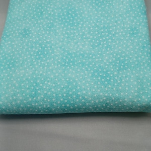 Aqua Polka Dot Flannel Fabric: Cotton Quilting Material (32x44&quot;)