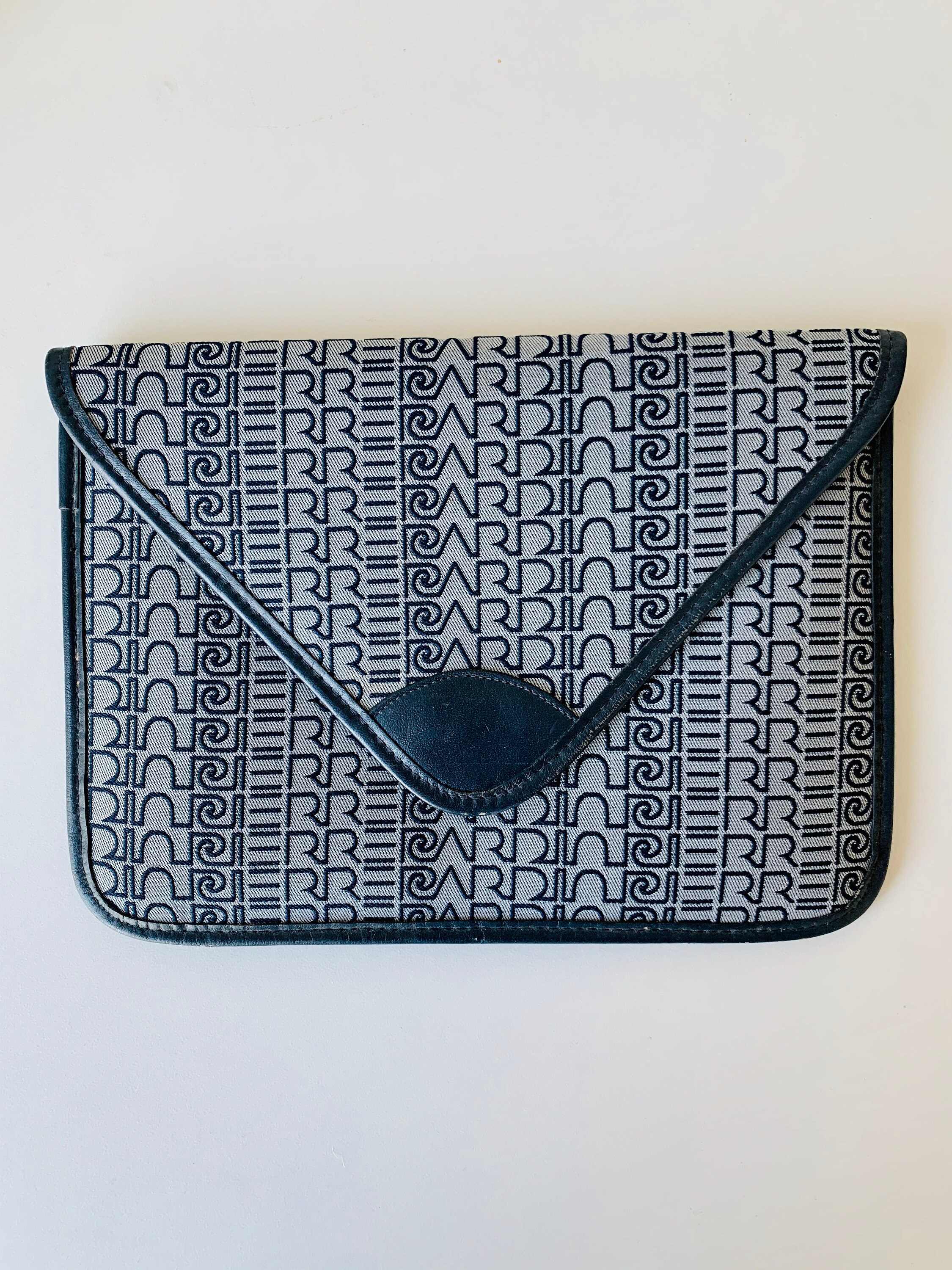 Pierre cardin online pouch bag