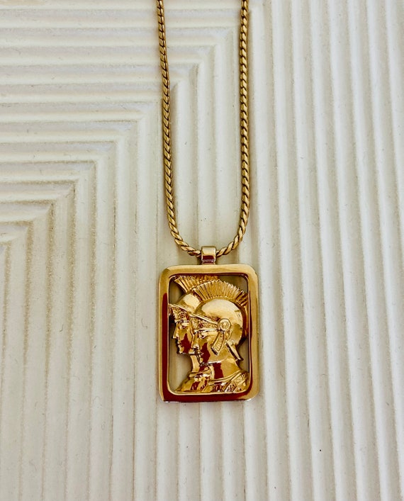 Avon zodiac necklace Clearance
