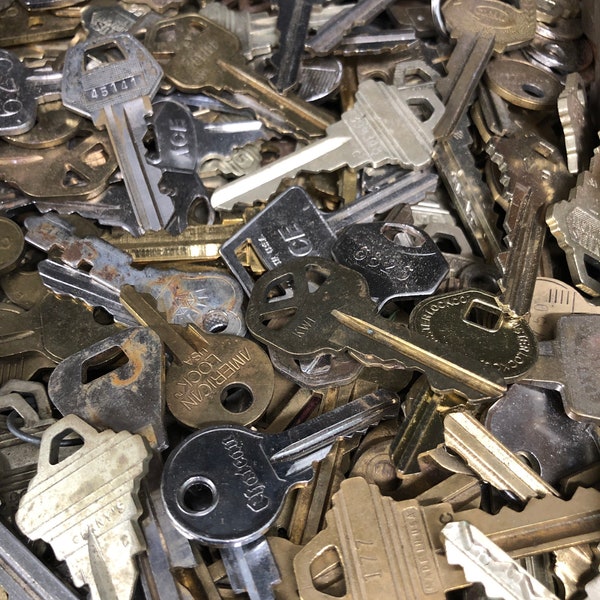 KEYS, Key Assortment, Some Nice Old Patina'd Keys - assemblage, craft, steampunk, multi-media supplies